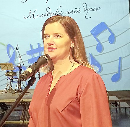 Настаўніца Радунскай школы Алена Чарнавус прыняла ўдзел у мерапрыемстве «Мелодыка маёй душы» ў Купалаўскім тэатры