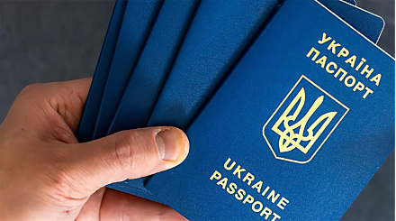 Около 200 тыс. украинских беженцев рискуют потерять правовой статус в США