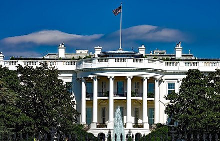 США потребовали от ЕС объяснений по выборам в Польше