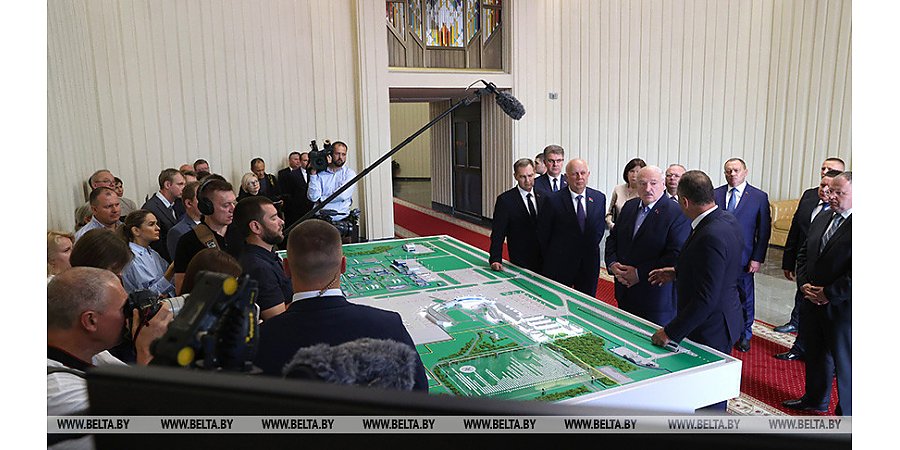 Александр Лукашенко требует развивать Национальный аэропорт Минск с учетом перспективы