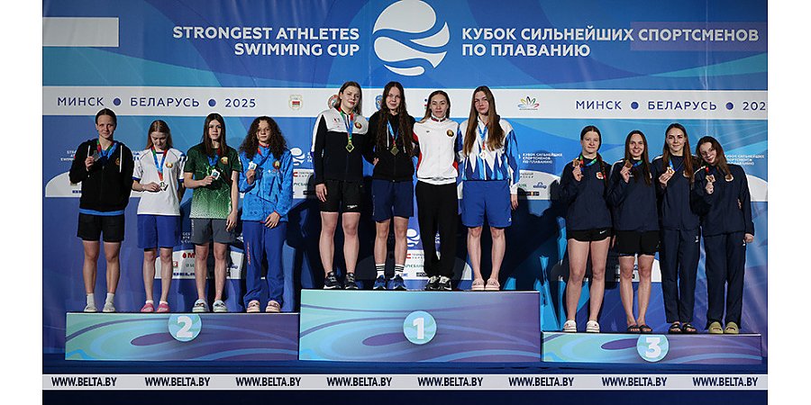 Белорусские пловцы завоевали 16 наград в первый день Кубка сильнейших