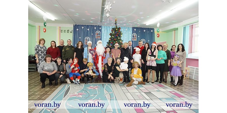 В Вороновском центре коррекционно-развивающего обучения и реабилитации состоялся новогодний утренник