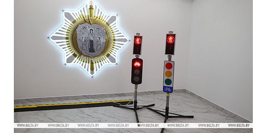 Табличку для пересечения дороги велосипедистами без спешивания разработали правоохранители