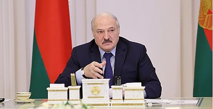 "Мы увидели, кто есть кто" - Александр Лукашенко потребовал разобраться с иностранными фондами и НКО