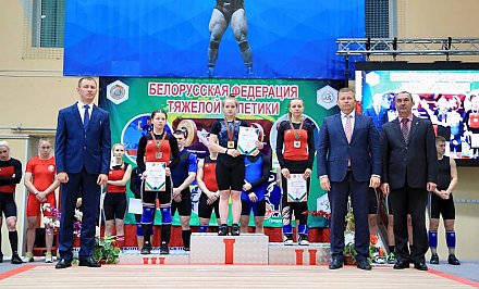 Гродно принял чемпионат Беларуси по тяжелой атлетике