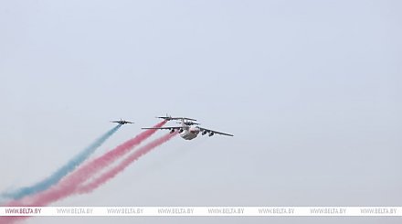 Высший пилотаж. Как в Мачулищах отпраздновали День военно-воздушных сил Беларуси