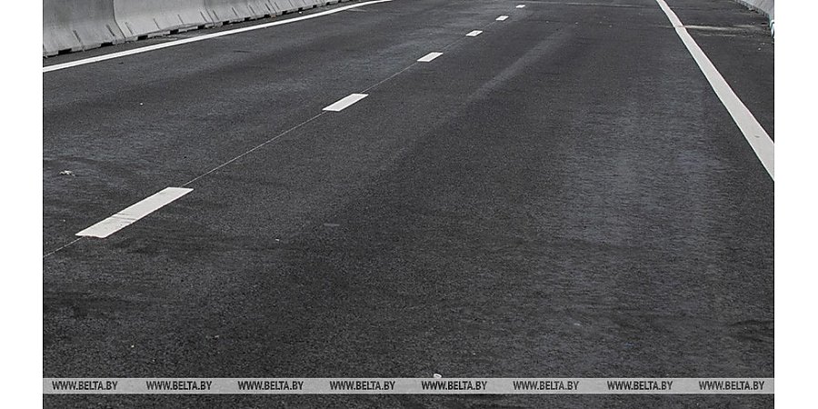 Алиханов предложил построить отдельную трассу в Калининград