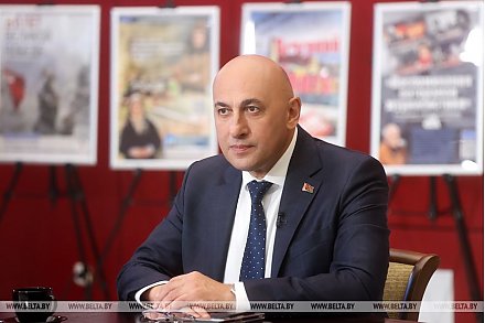 Марат Марков: «Для победы на информационном фронте у СМИ должны быть абсолютно все виды оружия и инструментов»