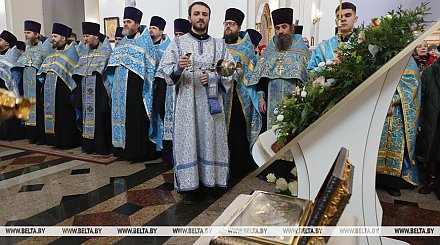 О пути ковчега с частью Пояса Пресвятой Богородицы и значении святыни рассказали в Витебске