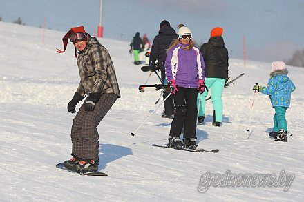 Сезон катания на санках, "ватрушках", лыжах и сноубордах открыт!