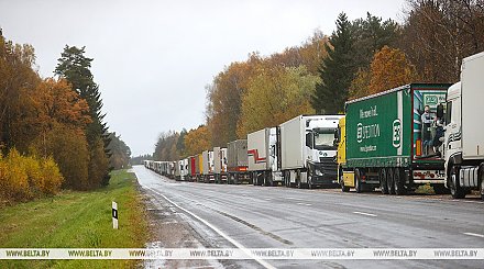 Премьер-министр Литвы: мы обратимся к Минску с просьбой, чтобы вернуть застрявшие на границе грузовики