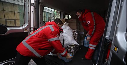 Очередную партию гумпомощи доставили в лагерь беженцев на белорусско-польской границе