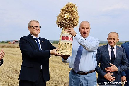 Есть миллион! Гродненщина перешагнула знаковую отметку в один миллион тонн зерна нового урожая
