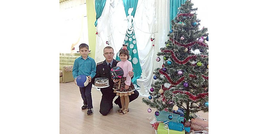 Милиция — детям