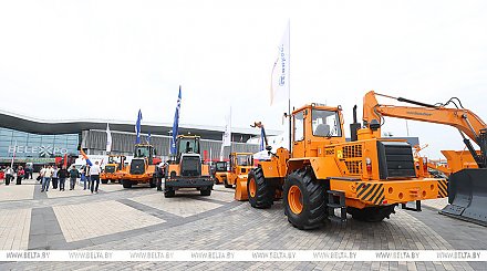 "Наша новинка называется "Мроя". Посевной комплекс на "Белагро-2025" презентовал "АМКОДОР"