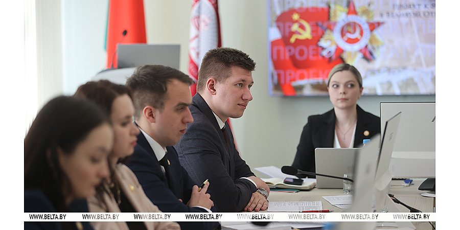 "Флаг Победы", тест о ВОВ и квест. Какие проекты готовят молодые парламентарии к 80-летию Победы