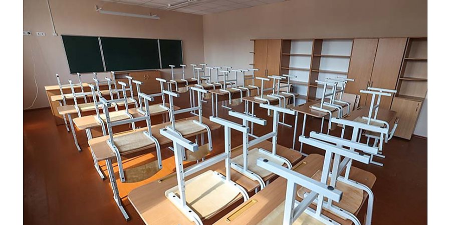 В Нижневартовске массовая эвакуация школ из-за сообщений с угрозами