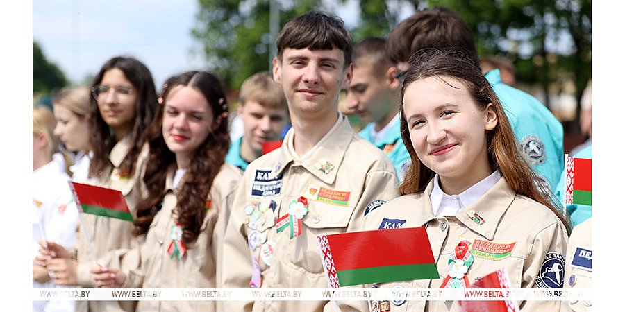 "Лето начинается классно". Первую очередь Республиканского патриотического центра открыли в Бресте