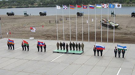 В финале "Инженерной формулы" на АрМИ команды Беларуси и Узбекистана разделили 2-е место