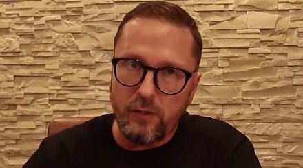 Политолог прокомментировал, куда уходят сотни миллионов долларов помощи Украине