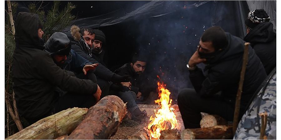 Беженцы на границе: белорусы нам очень сильно помогают, дают еду, теплую одежду