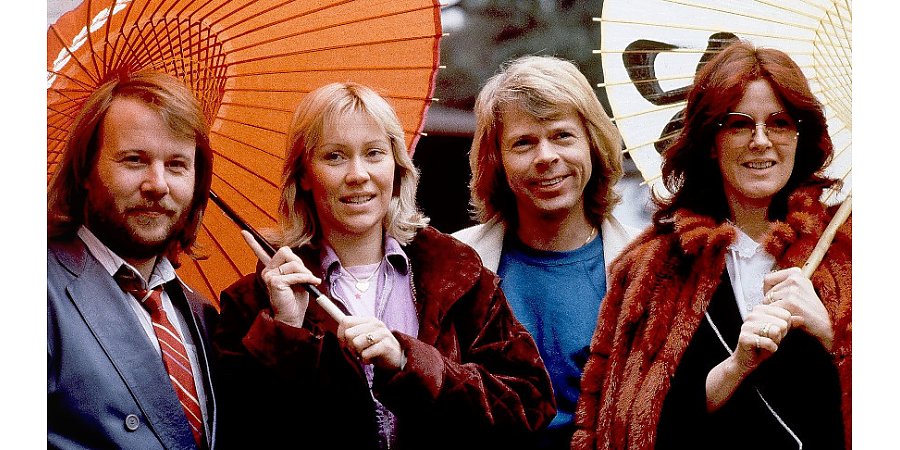 Группа ABBA впервые за 40 лет выпустила новый альбом Voyage
