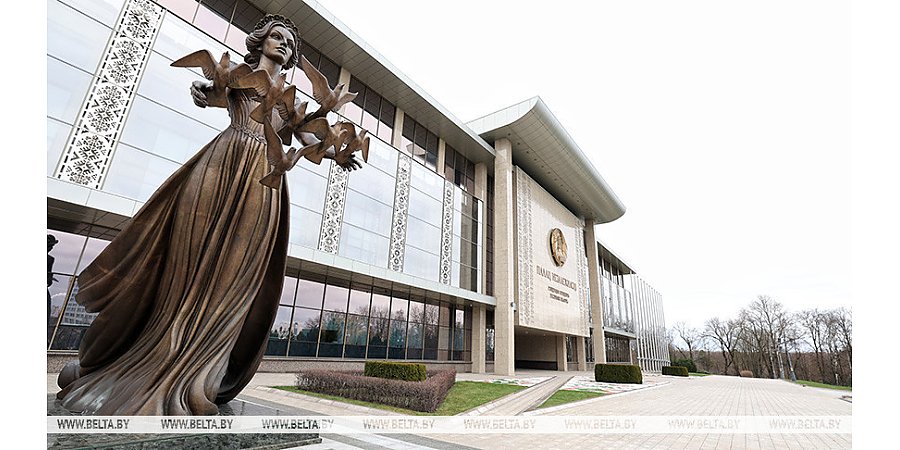 Местная вертикаль, ректоры, глава МТЗ и дипломаты. Александр Лукашенко рассмотрел кадровые вопросы