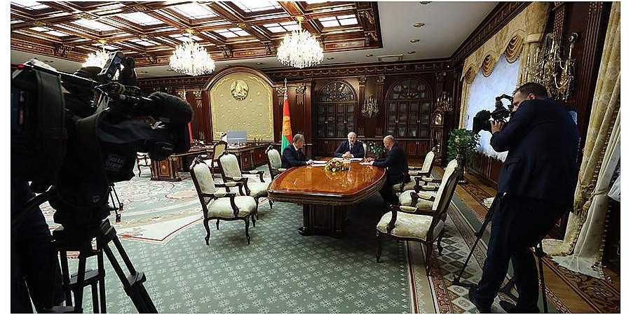 Александр Лукашенко потребовал укрепить позиции Беларуси на российском рынке