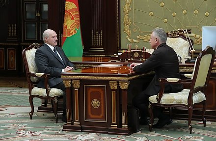 Александр Лукашенко: требования по занятости и росту зарплаты - это не популизм