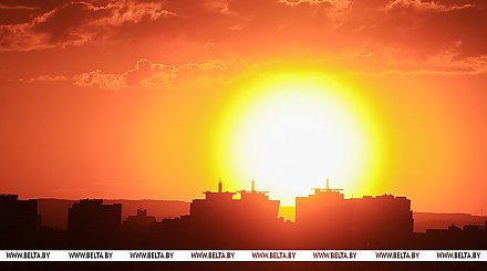 Две вспышки высшего класса произошли на Солнце