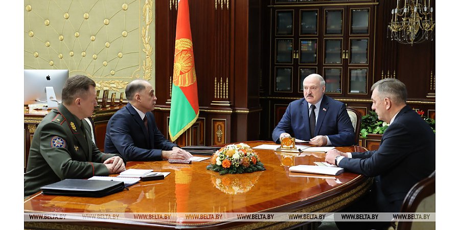 Совершенствование структуры системы МЧС обсудили на совещании у Александра Лукашенко
