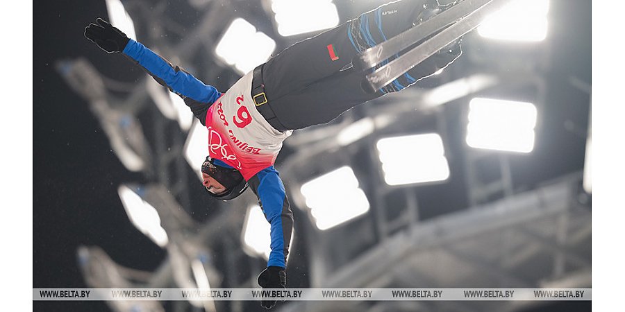 Станислав Гладченко вышел в финал олимпийского турнира по лыжной акробатике