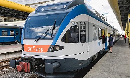За покупку билетов на поезд через интернет в Беларуси больше не будут брать доплату
