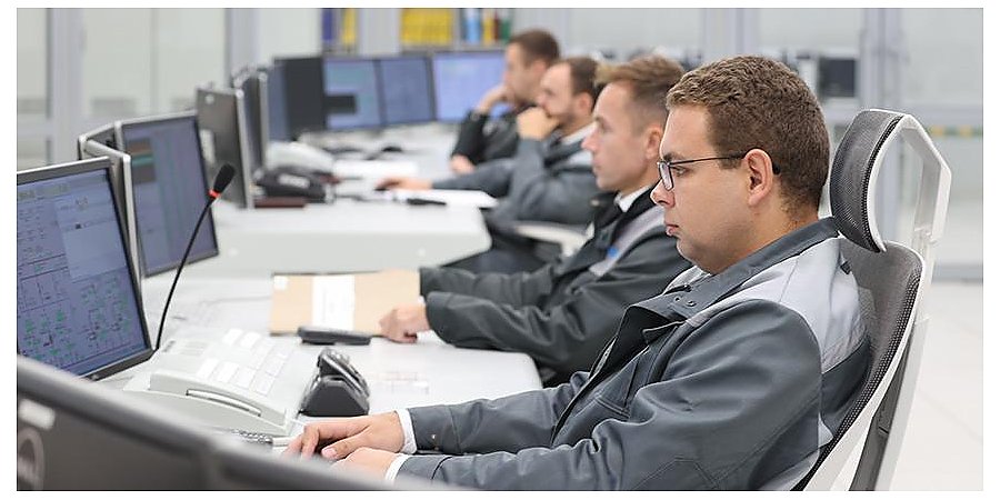 Александр Лукашенко поздравил работников и ветеранов энергетической отрасли с Днем энергетика