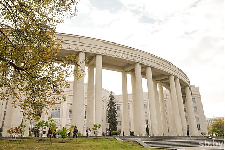 Надо расставить точки над ИИ