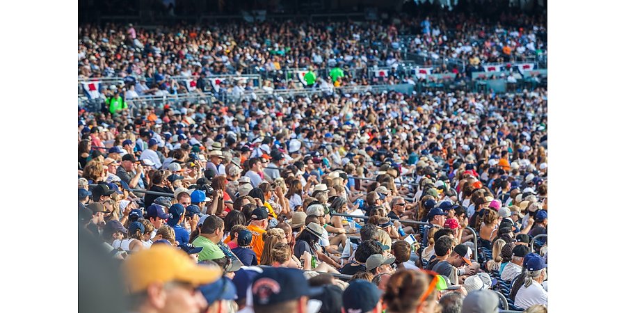 Как правильно вести себя во время массовых мероприятий?