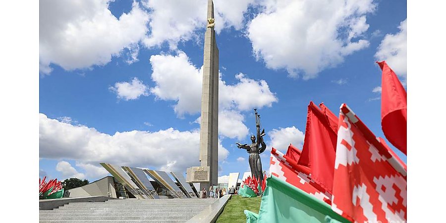 Ровно 50 лет назад Минск стал городом-героем. Какой тернистой дорогой шла столица к почетному званию?