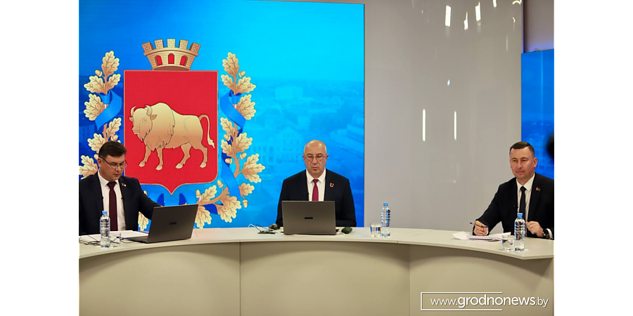 Что в Барановичах? Житель Барановичей поинтересовался развитием инфраструктуры своего микрорайона, а также возможным созданием здесь детской, футбольных и волейбольных площадок