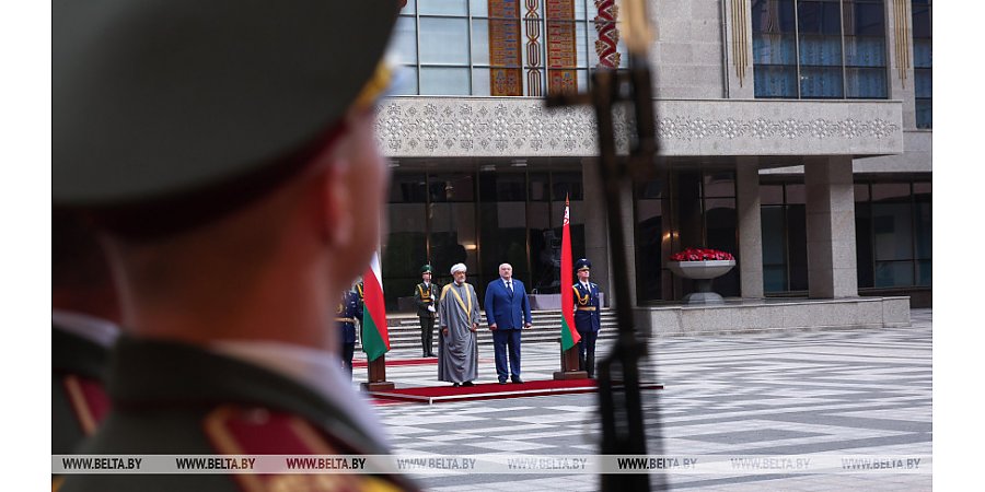 Встреча Лукашенко с Султаном Омана началась во Дворце Независимости