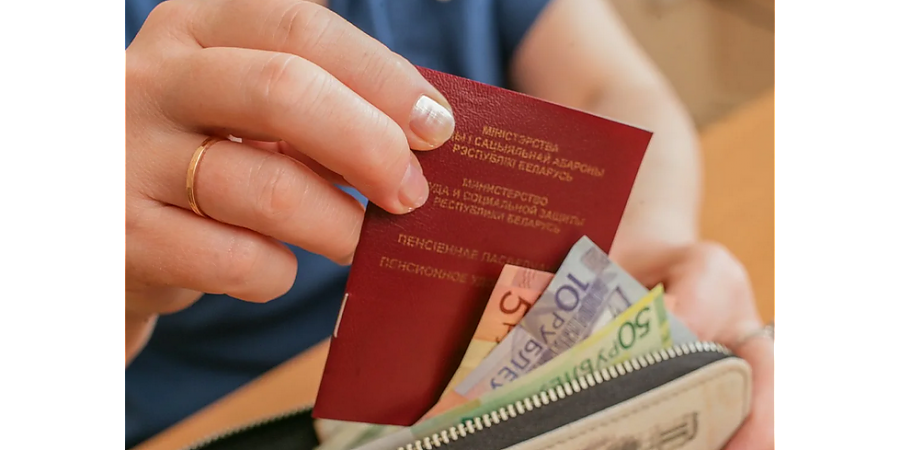 Какой минимальный страховой стаж требуется для назначения пенсии в 2022 году?