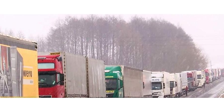 На белорусско-польской границе грузовик насмерть сбил сотрудницу таможни