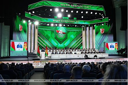 Александр Лукашенко потребовал максимально упростить все требования и процедуры по сносу заброшенных строений