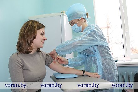 Помоги  ИММУНИТЕТУ. Как проходит прививочная кампания против гриппа в Вороновском районе, ответственно ли население относится к вакцинации — в нашем материале