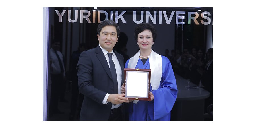 Ректору Купаловского университета присвоено звание почетного профессора