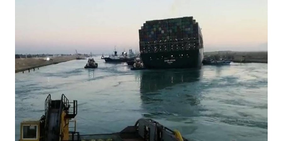 Египет конфисковал контейнеровоз Ever Given до выплаты компенсации