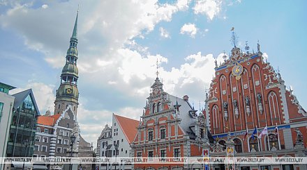 Большинство жителей Латвии сомневаются в своей способности оплатить счета за коммуналку из-за цен