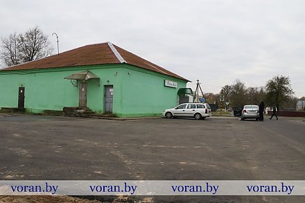 Погородно: парковка комфортная, очередь — за велодорожкой