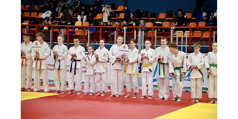 Спортсмены из Беларуси, России и Казахстана сошлись на татами. В Гродно стартовал международный турнир по дзюдо «Кубок Юртова»