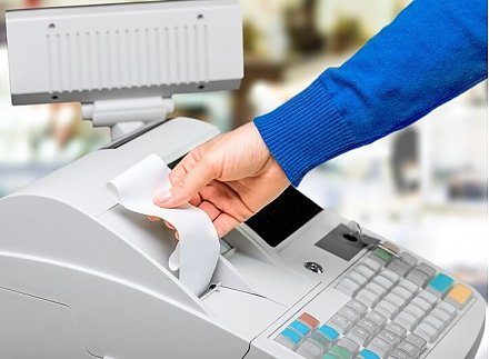 Кассу — на контроль