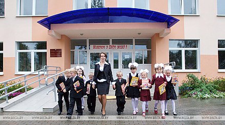 Первый урок в школах Беларуси пройдет на тему "Я вырос здесь, и край мне этот дорог"